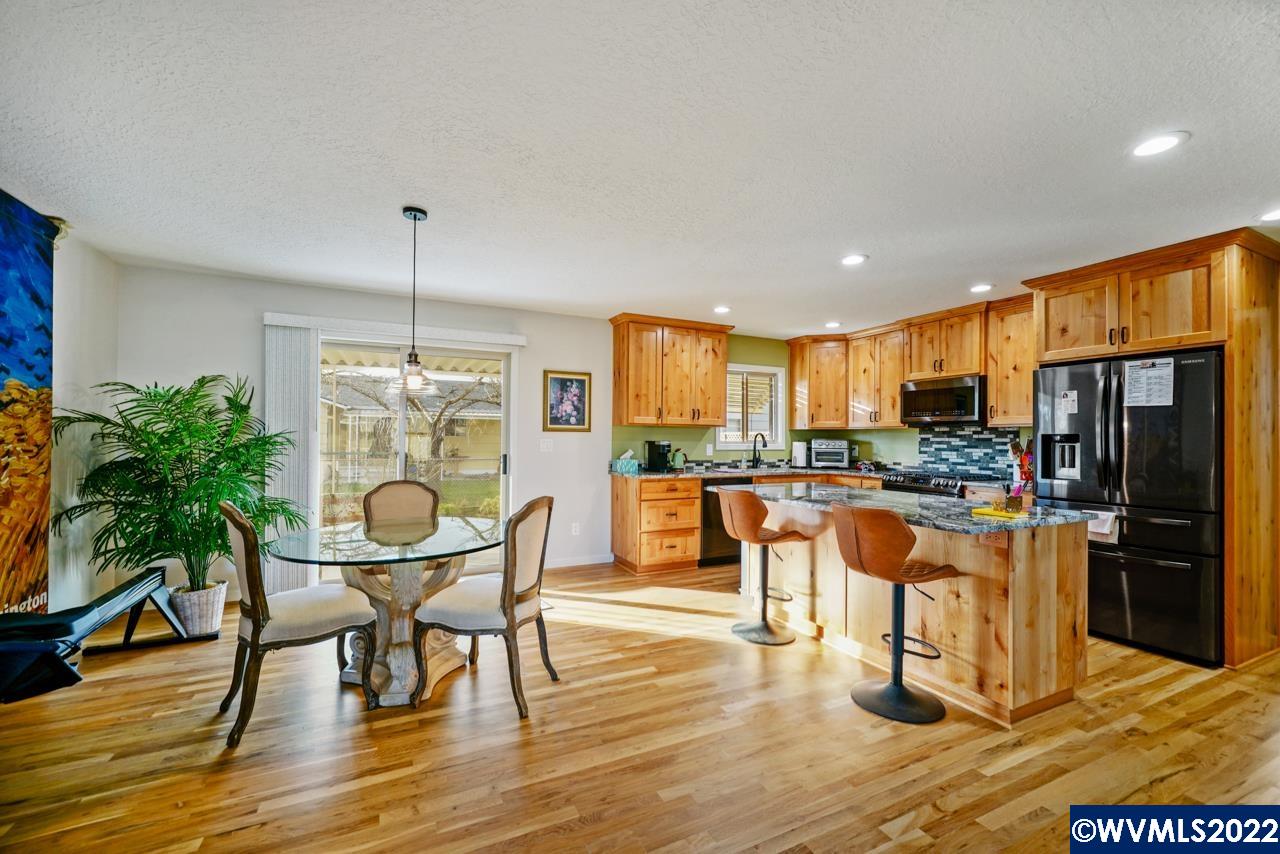 1083 Stanfield Road Woodburn, OR 97071 - Photo 11 of 28 Gallery Image 11