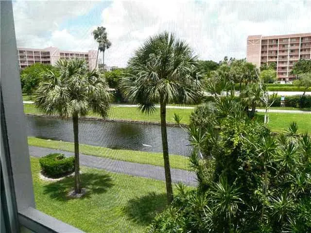 $1,895 | 14527 Bonaire Boulevard, Unit 207, Delray Beach, FL 33446
