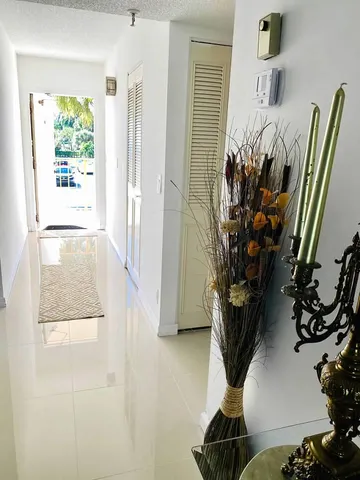 $1,895 | 14527 Bonaire Boulevard, Unit 207, Delray Beach, FL 33446