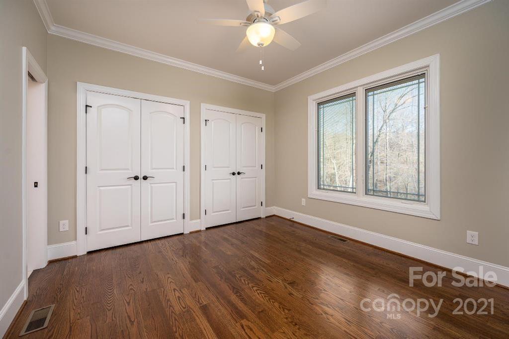 1390 Null Road Lincolnton, NC 28092 - Photo 18 of 37 Gallery Image 18