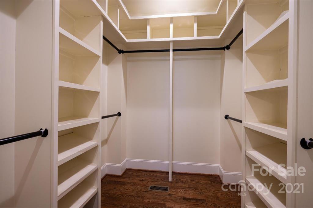 1390 Null Road Lincolnton, NC 28092 - Photo 26 of 37 Gallery Image 26