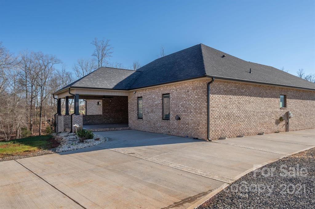 1390 Null Road Lincolnton, NC 28092 - Photo 30 of 37 Gallery Image 30