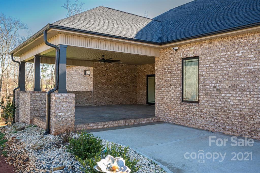 1390 Null Road Lincolnton, NC 28092 - Photo 31 of 37 Gallery Image 31