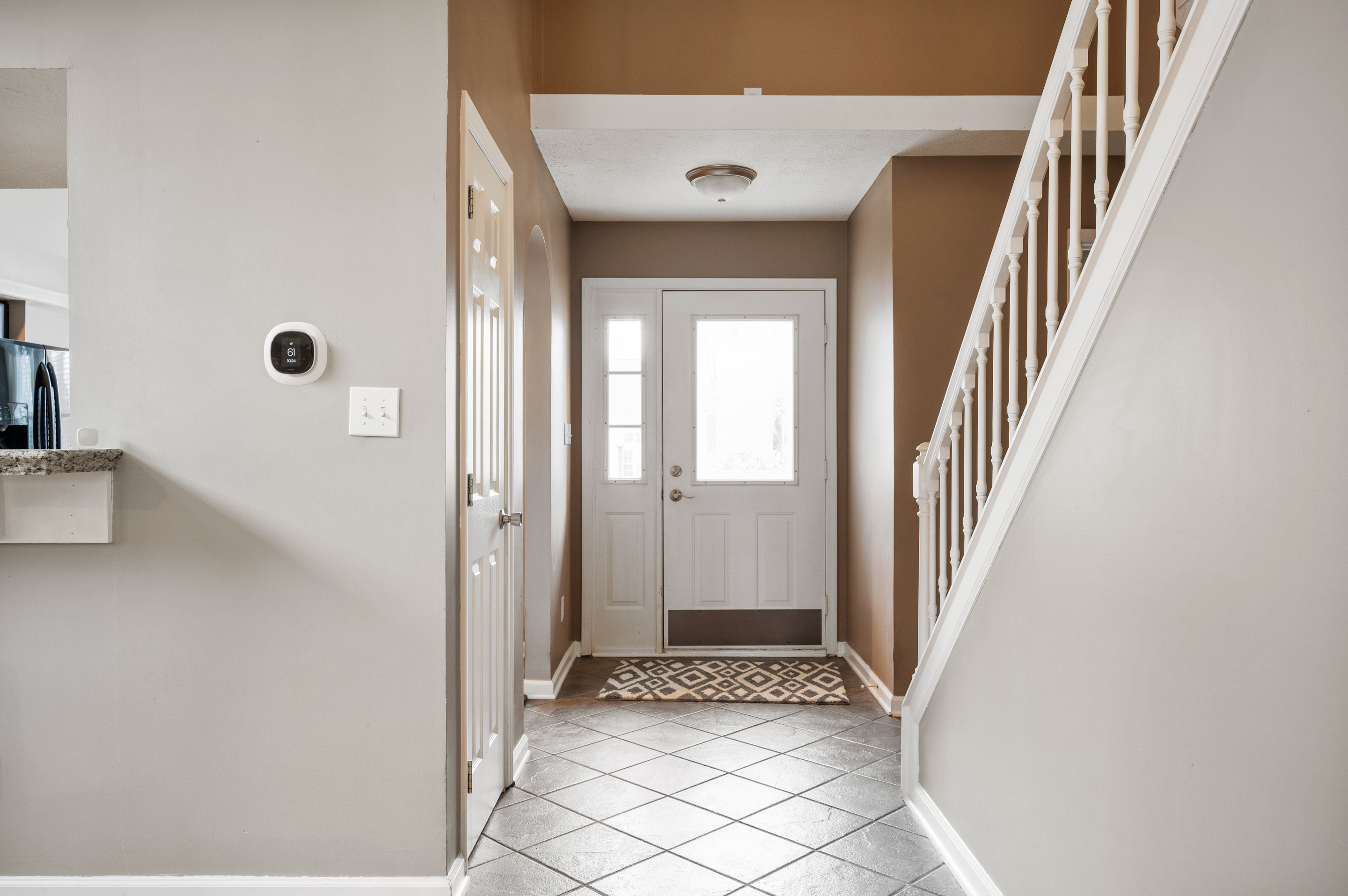 5635 Rundle Court Indianapolis, IN 46220 - Photo 5 of 32 Gallery Image 5