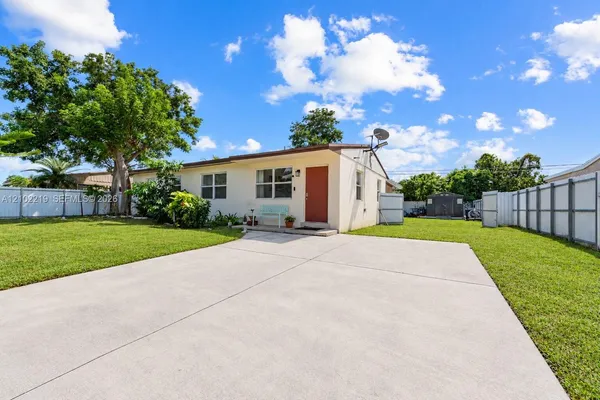 $565,000 | 3010 Northwest 158th Street, Miami Gardens, FL 33054