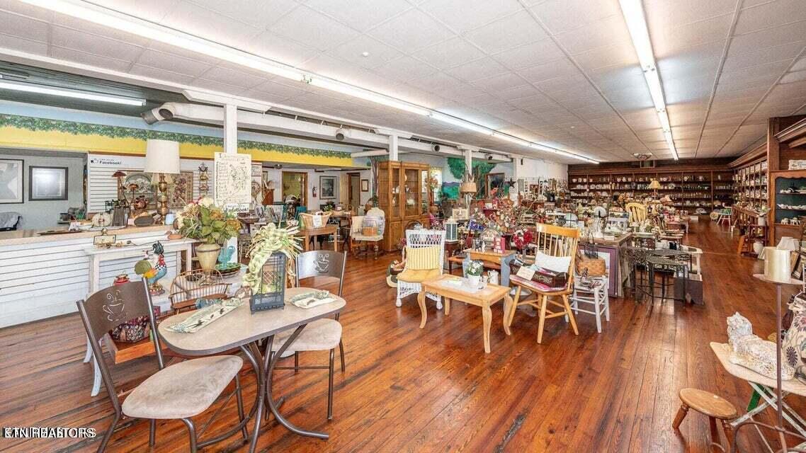 6710 Morganton Road Greenback, TN 37742 - Photo 6 of 20 Antique Store