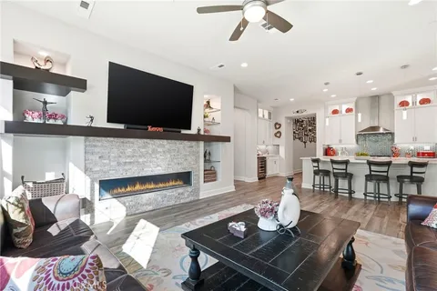 $1,779,000 | 8273 Clear Sky Way, West Hills, CA 91304