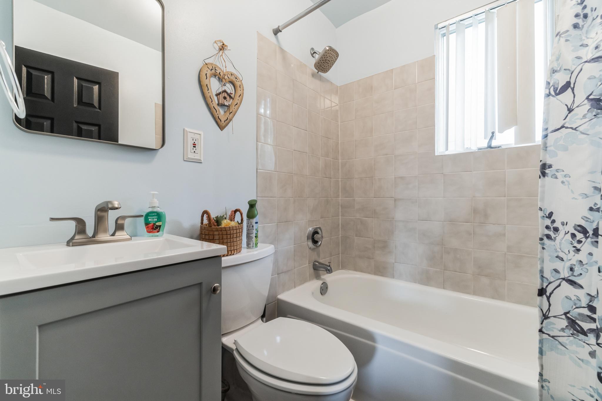 19 James Road Hatboro, PA 19040 - Photo 12 of 31 Bathroom 1