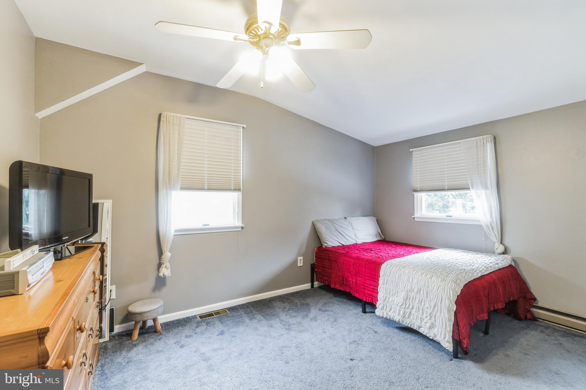 19 James Road Hatboro, PA 19040 - Photo 14 of 31 Bedroom 1