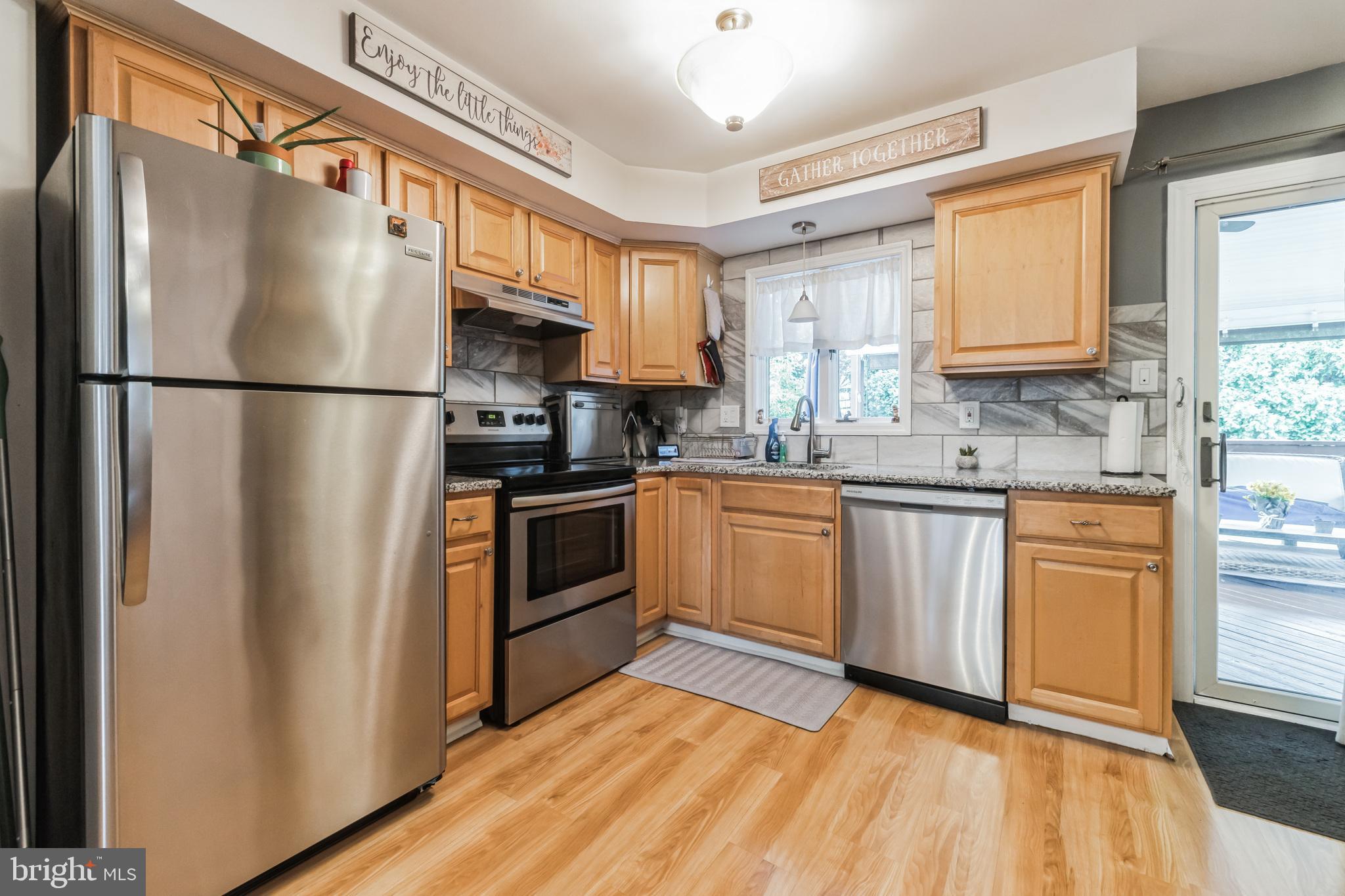 19 James Road Hatboro, PA 19040 - Photo 8 of 31 Kitchen