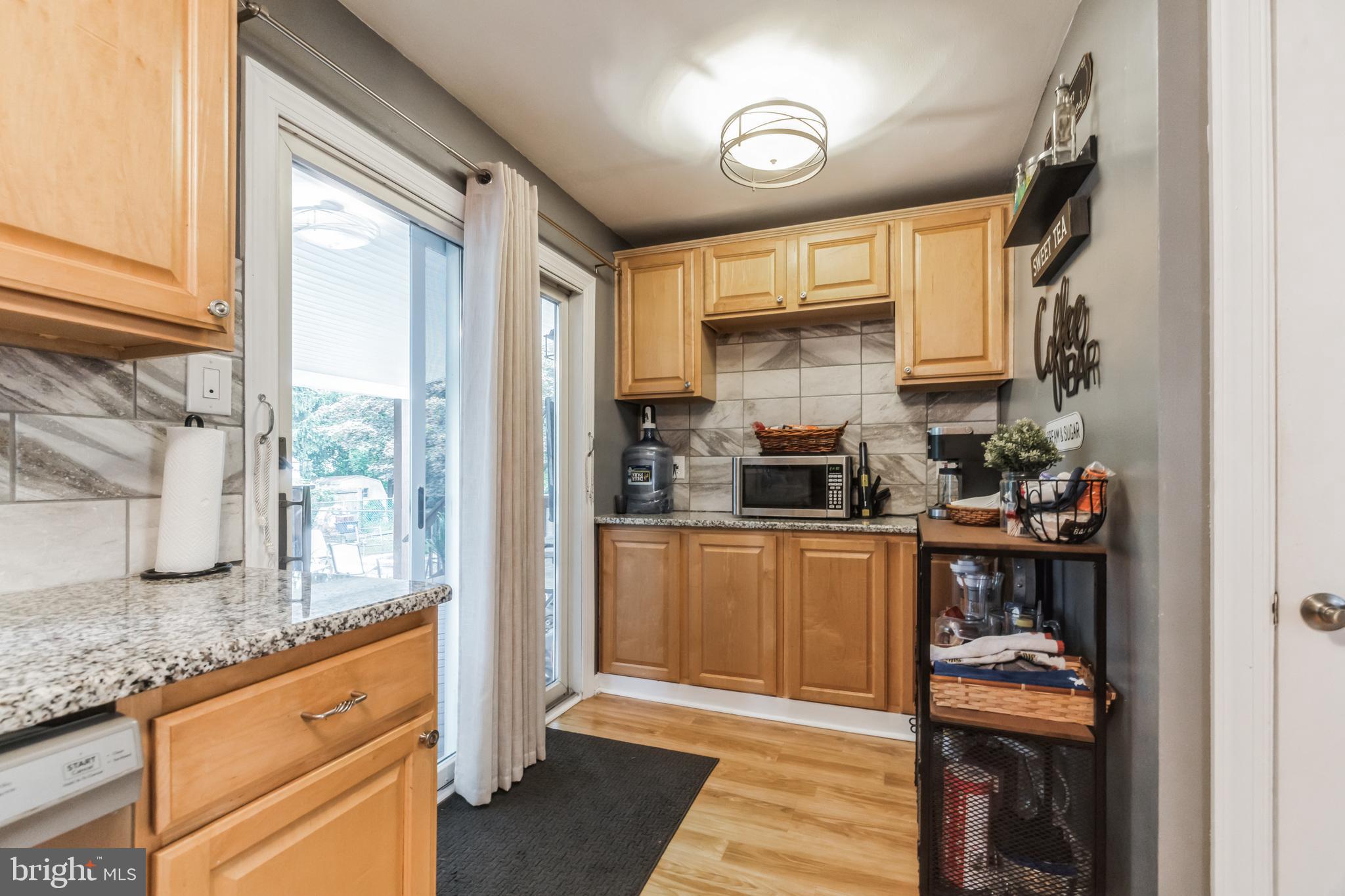 19 James Road Hatboro, PA 19040 - Photo 9 of 31 Kitchen