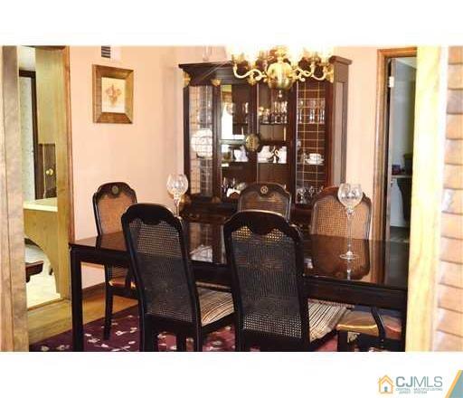 160 Friendship Road Cranbury, NJ 08512 - Photo 12 of 25 Gallery Image 12