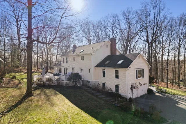 $1,199,000 | 41 Deer Hill Road, Redding, CT 06896