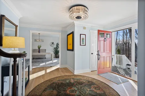 $1,199,000 | 41 Deer Hill Road, Redding, CT 06896