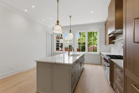 $1,649,900 | 408 B Hume Street, Nashville, TN 37208