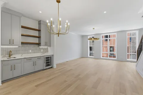 $1,649,900 | 408 B Hume Street, Nashville, TN 37208