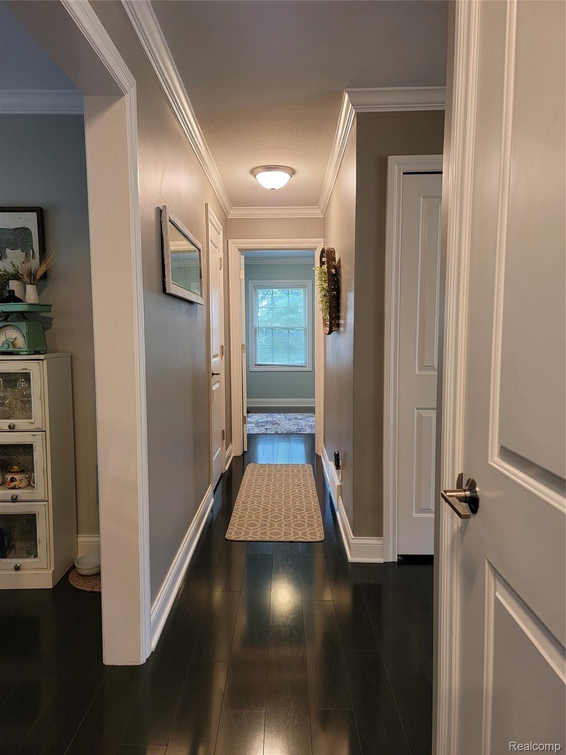 233 Wallace Way Howell, MI 48843 - Photo 14 of 64 Hall leading to 1/2 Bath and Bedroom/Office