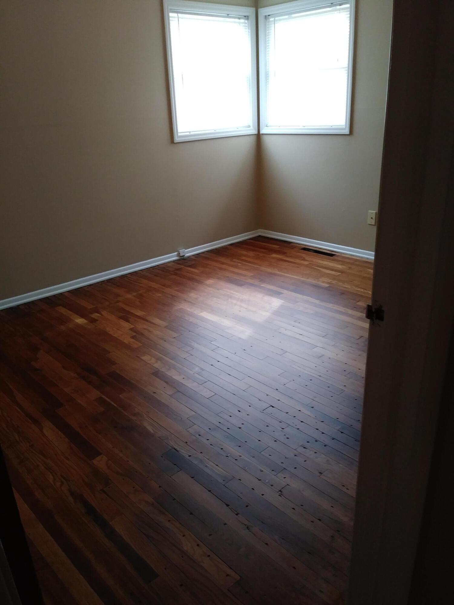 1665 Ferris Road Columbus, OH 43224 - Photo 10 of 20 20180225_115248