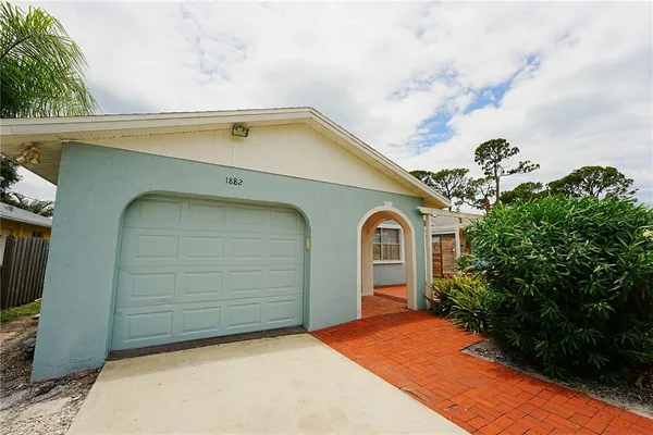 $2,350 | 1882 Rita Street, Sarasota, FL 34231