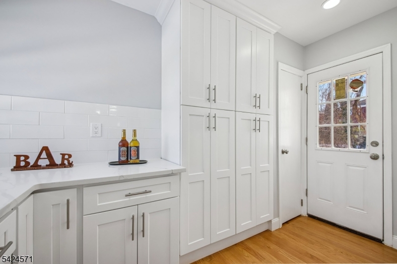 20 Edgar Street Summit, NJ 07901 - Photo 24 of 37