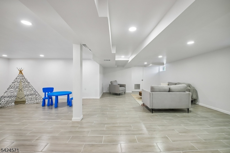 20 Edgar Street Summit, NJ 07901 - Photo 33 of 37