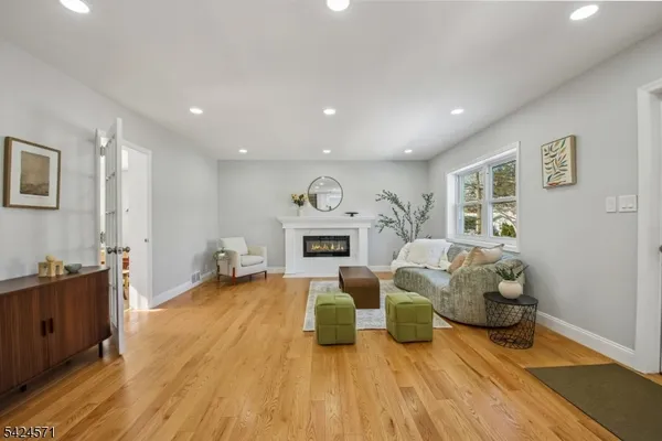 $1,150,000 | 20 Edgar Street, Summit, NJ 07901