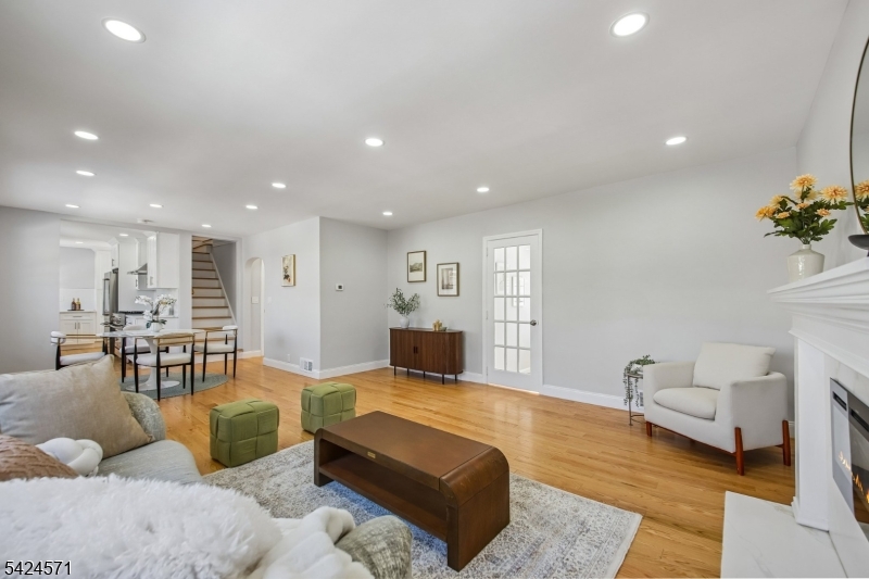 20 Edgar Street Summit, NJ 07901 - Photo 5 of 37