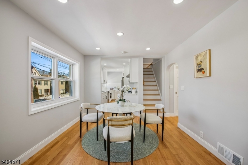 20 Edgar Street Summit, NJ 07901 - Photo 6 of 37