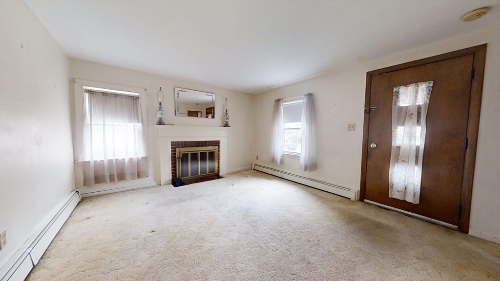 118 Edward Road Watertown, MA 02472 - Photo 3 of 14 Gallery Image 3
