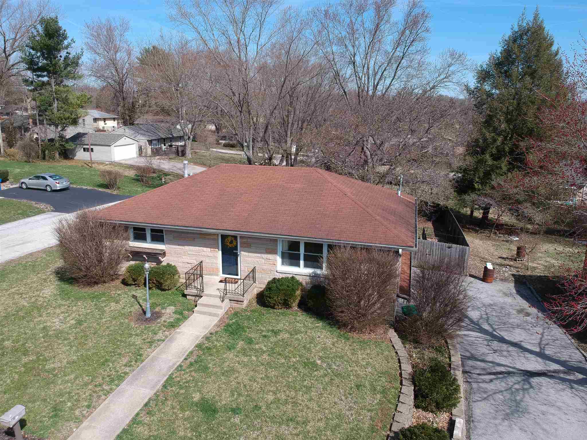 592 West Green Road Bloomington, IN 47403 - Photo 1 of 26 Gallery Image 1