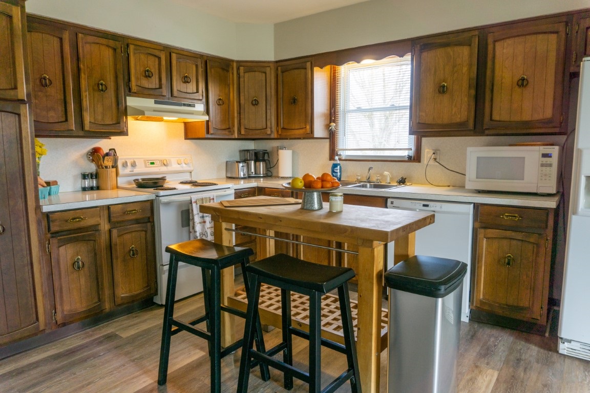 592 West Green Road Bloomington, IN 47403 - Photo 13 of 26 Gallery Image 13