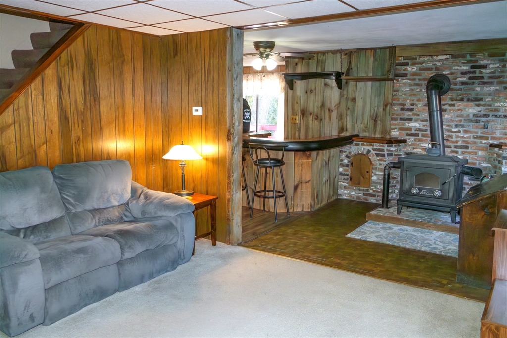 38 Park Street Webster, MA 01570 - Photo 15 of 37