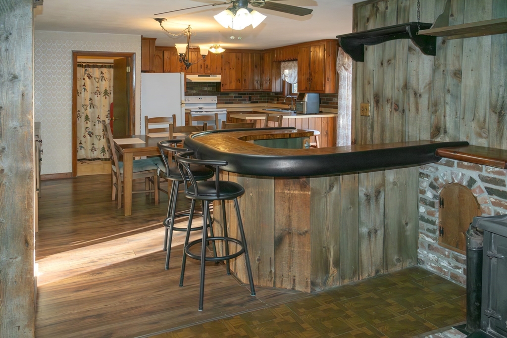 38 Park Street Webster, MA 01570 - Photo 16 of 37