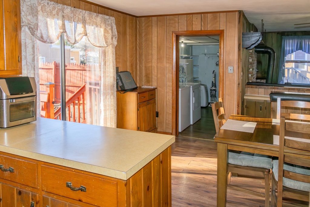 38 Park Street Webster, MA 01570 - Photo 20 of 37