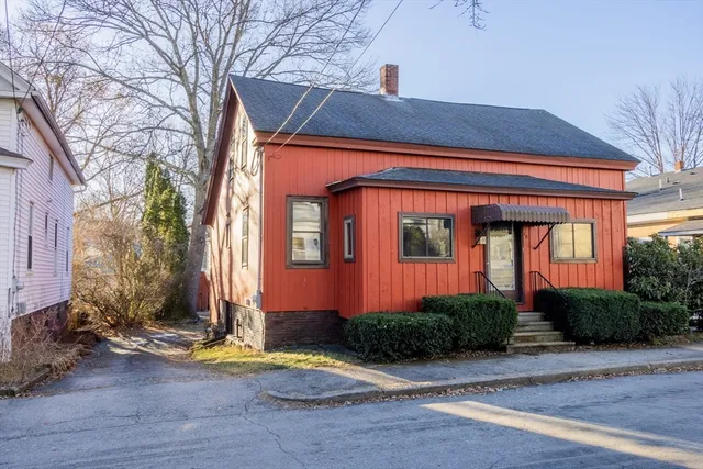 $299,000 | 38 Park Street, Webster, MA 01570