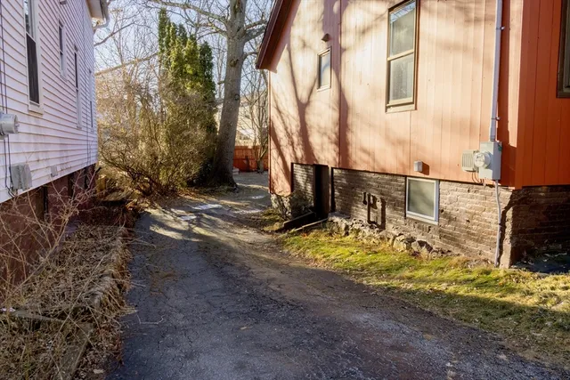 $299,000 | 38 Park Street, Webster, MA 01570