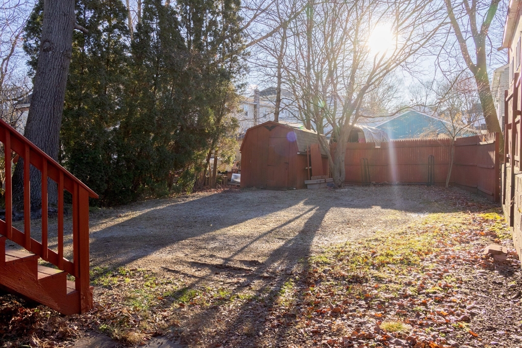 38 Park Street Webster, MA 01570 - Photo 8 of 37