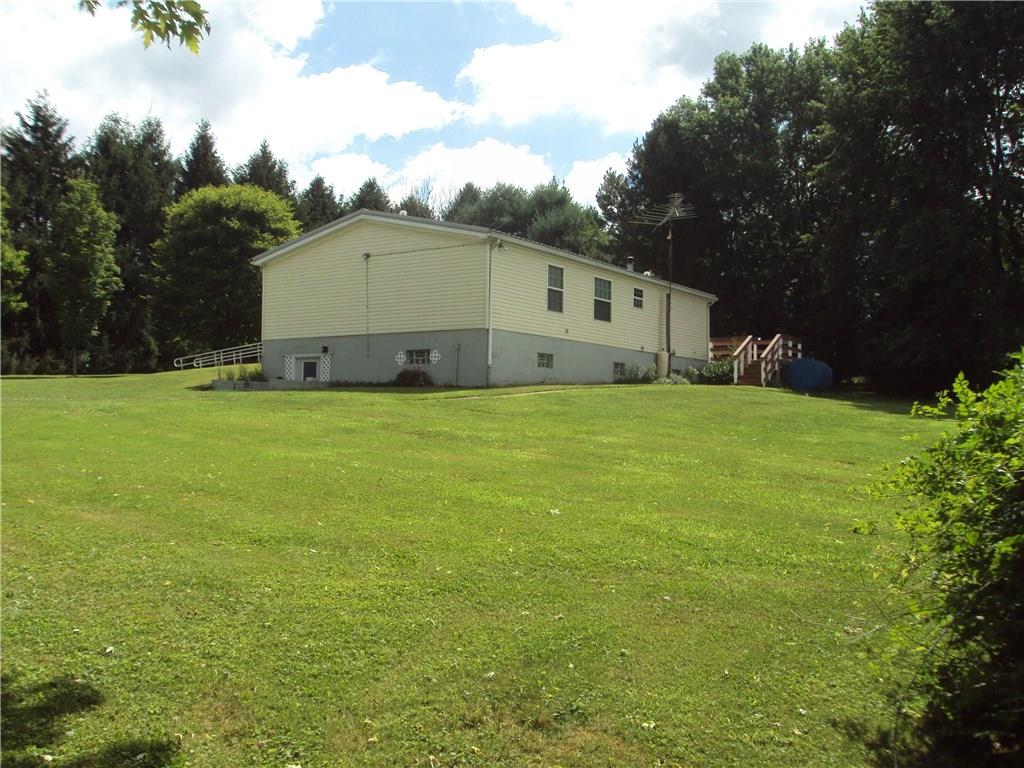 187 Andrusky Road Mercer, PA 16137 - Photo 6 of 15 Bedroom 3 could also be nice office