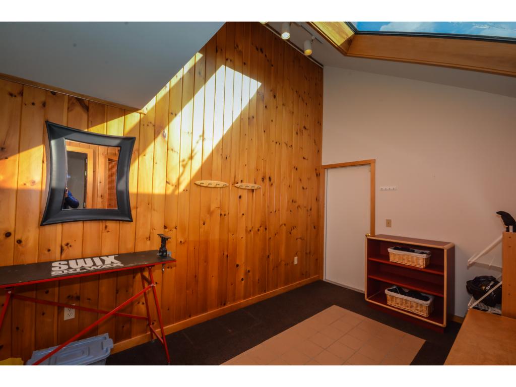 12 Slopeside Road, Unit 9 West Dover, VT 05356 - Photo 15 of 18 Gallery Image 15