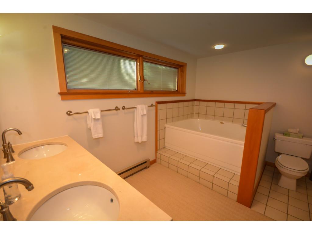 12 Slopeside Road, Unit 9 West Dover, VT 05356 - Photo 10 of 18 Gallery Image 10
