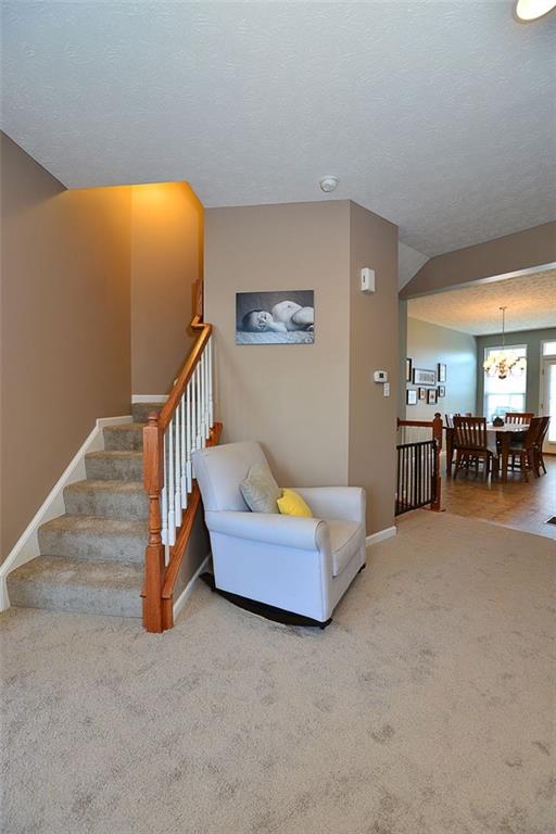 2011 Village Run Road Wexford, PA 15090 - Photo 11 of 19 Living Room/Family Room