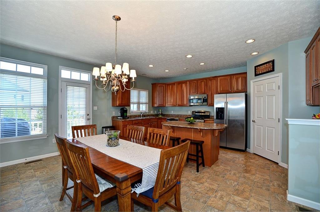 2011 Village Run Road Wexford, PA 15090 - Photo 6 of 19 Kitchen