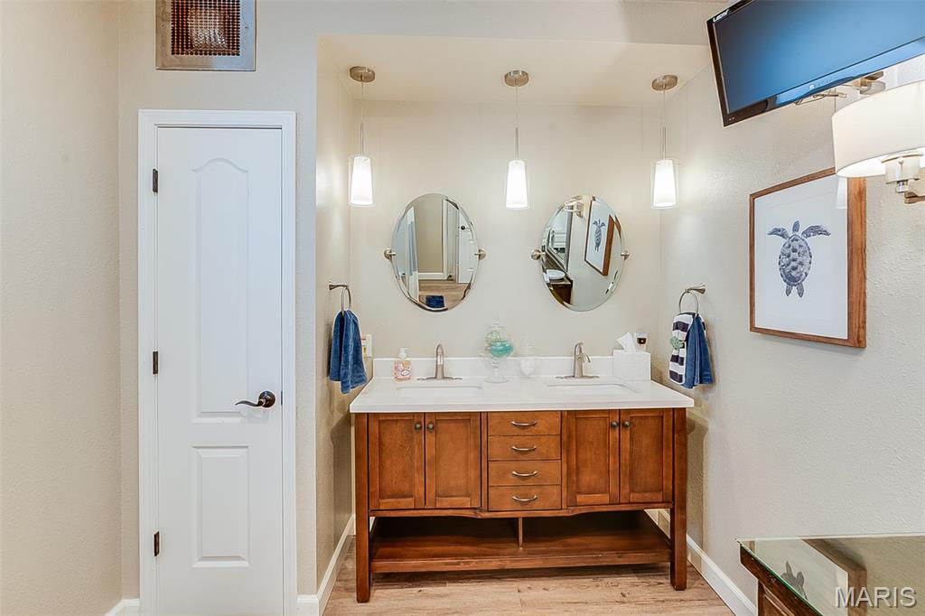 9120 Rezy Road Staunton, IL 62088 - Photo 52 of 62