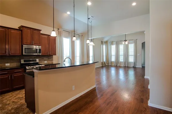 $2,800 | 5112 Sweetgum Court, McKinney, TX 75071