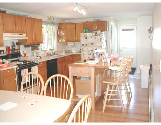 48 Valley Road Dracut, MA 01826 - Photo 2 of 6