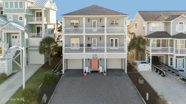 $1,475,000 | 44 Cumberland Street, Ocean Isle Beach, NC 28469
