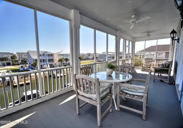 $1,390,000 | 44 Cumberland Street, Ocean Isle Beach, NC 28469