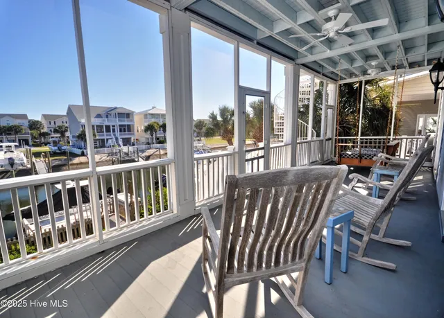 $1,390,000 | 44 Cumberland Street, Ocean Isle Beach, NC 28469
