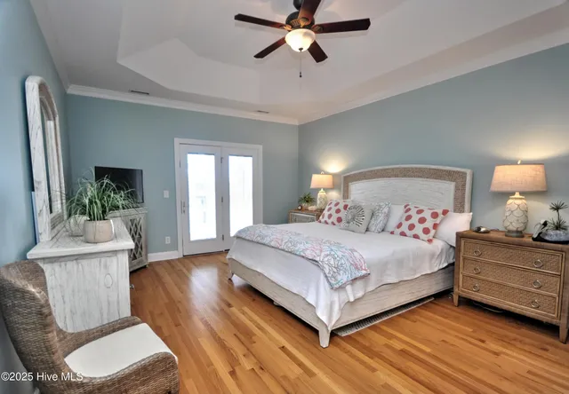 $1,390,000 | 44 Cumberland Street, Ocean Isle Beach, NC 28469