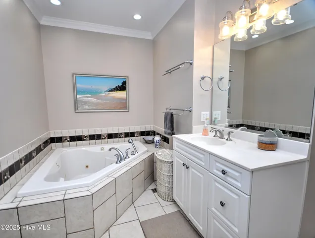 $1,475,000 | 44 Cumberland Street, Ocean Isle Beach, NC 28469